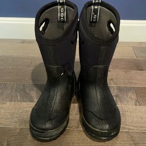BOG BOOTS BLACK SIZE 13